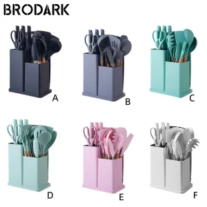 Bucket Silicone Kitchenware Set Of 19 Pieces